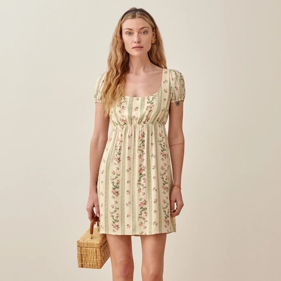 Reformation Zello Dress - Picture 2 of 8